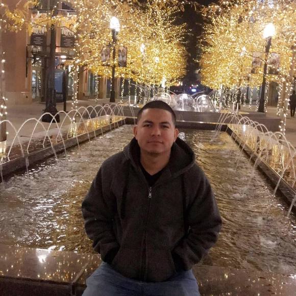 Meet your Posher, Cesar - Picture 1 of 1